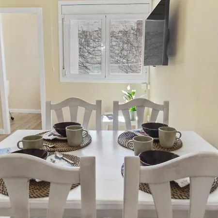 Cozycatalonia - Comfortable In Apartment Blanes